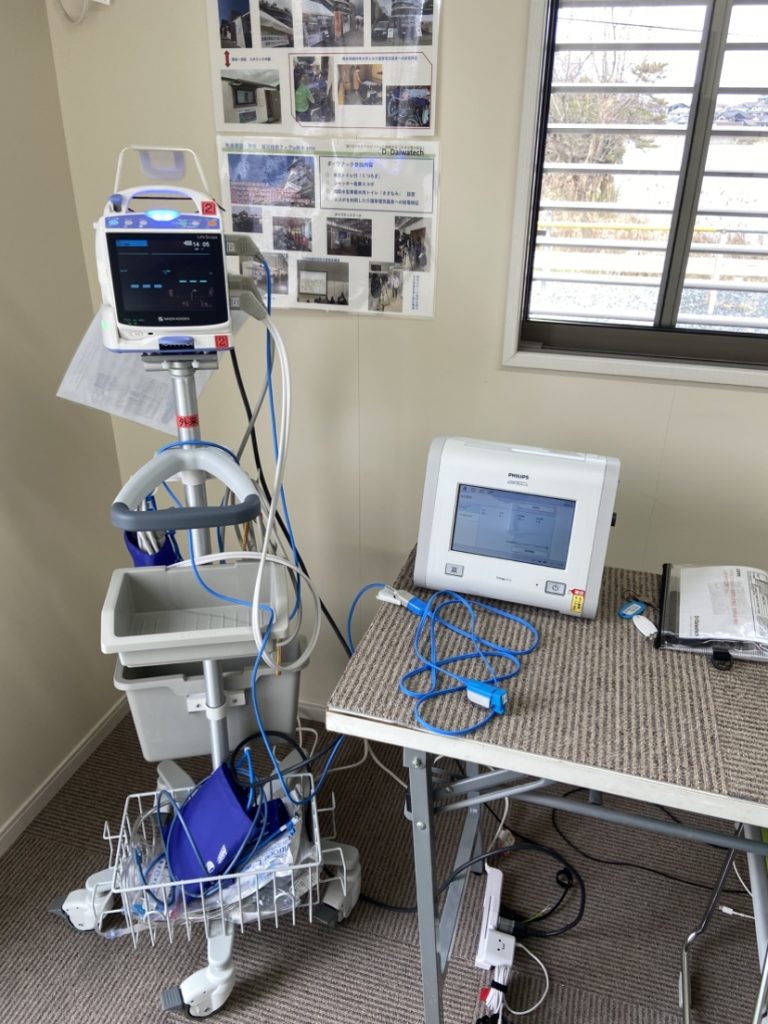 picture of ventilator and rechargeable caregiving equipment